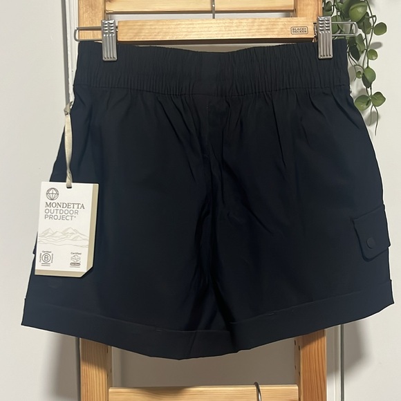 Mondetta High Waist Explore Short (black) - Picture 4 of 10